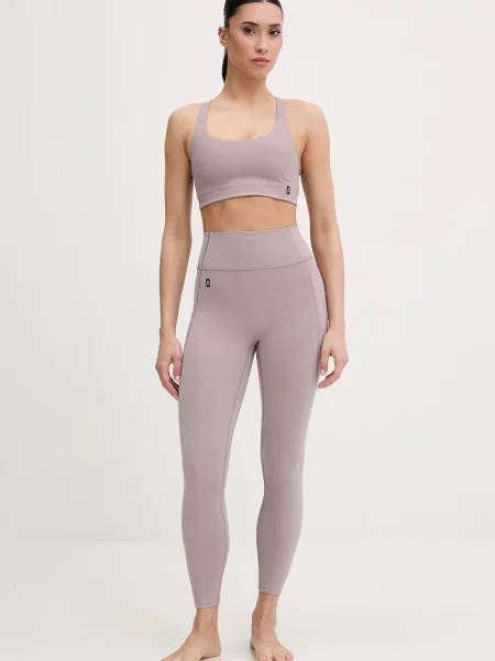 On Studio легінси