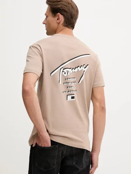 Тениска Tommy Jeans с принт кафяво