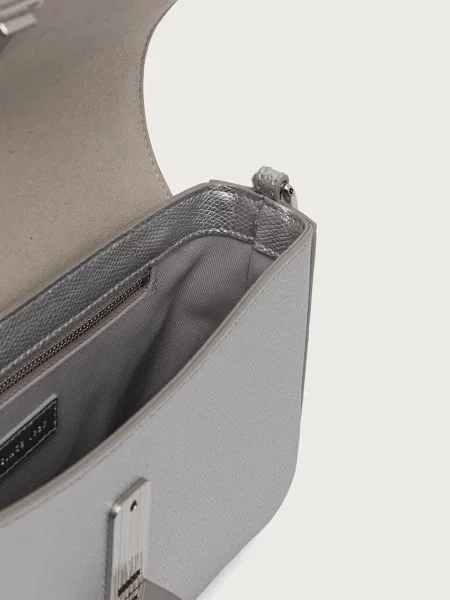Кожаная сумка через плечо Furla