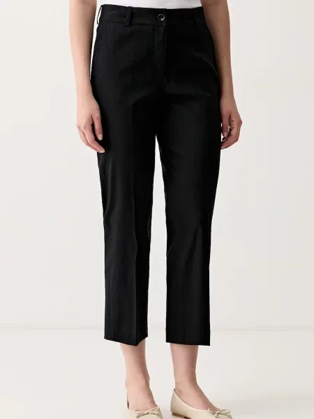 Sisley pantaloni straight pentru femei cu in negru