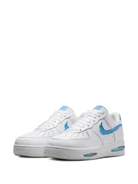 Sneakerși Nike Zoom alb