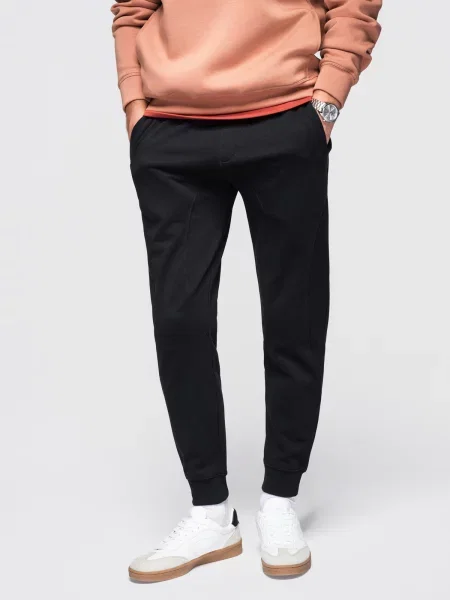 Ombre Pantaloni sport negru