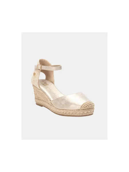 Pantofi Xti auriu