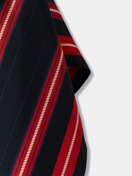 Tommy Hilfiger Szalik Jedwabny blau granatowa