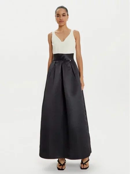 Kostiumas vakarinė suknelė Rinascimento juoda