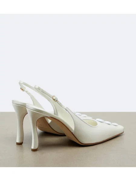 Pantofi cu toc Manolo Blahnik din satin slingback alb
