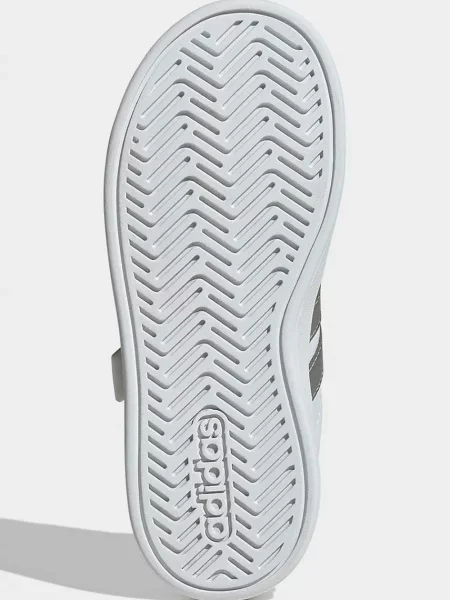 Детские кроссовки Adidas
