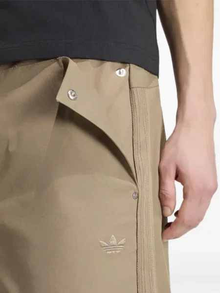 Sneakerși Adidas cu broderie gri