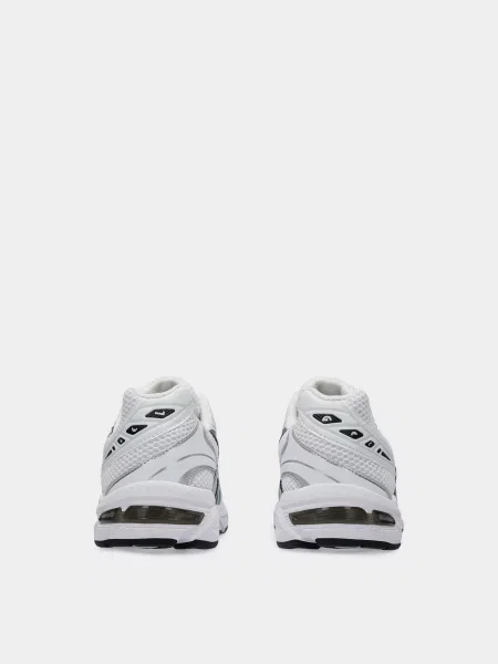 Кроссовки Asics белые