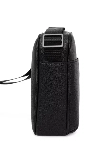 Crossbody kabelka Armani Exchange s autogramem černá