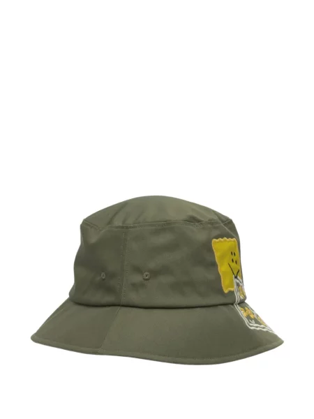 Căciulă Kapital cu broderie verde