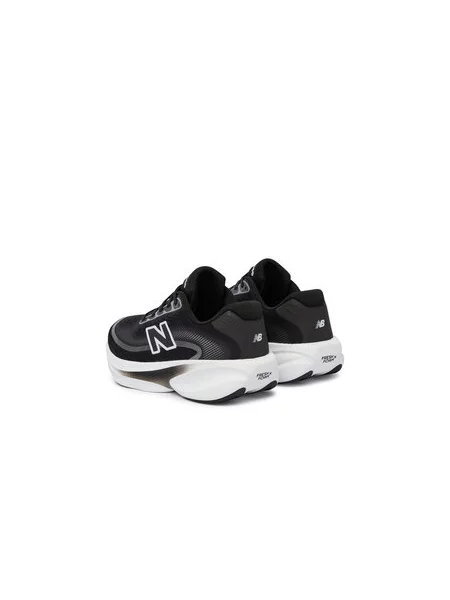 Futócipő New Balance Fresh Foam Ellipse v1 fekete