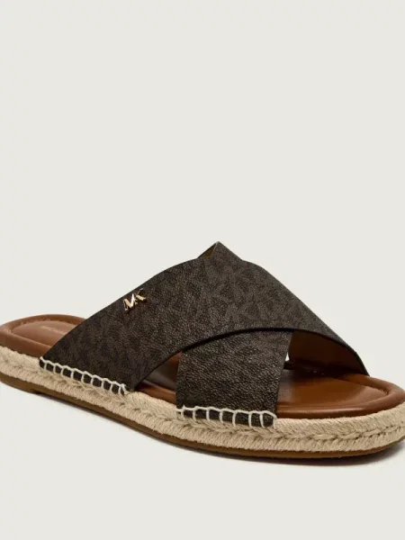 Michael Kors Șlapi KENZIE maro