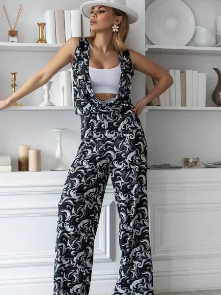 Женский комбинезон