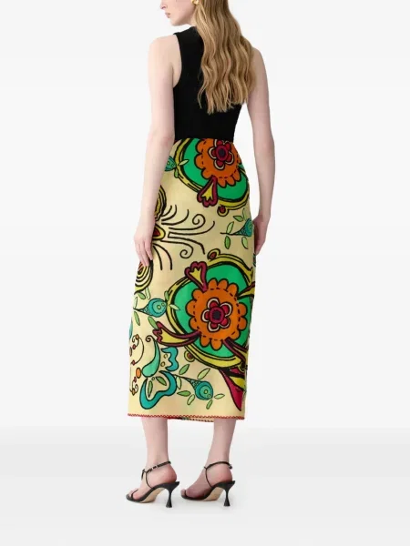Fular Carolina Herrera cu mărgele
