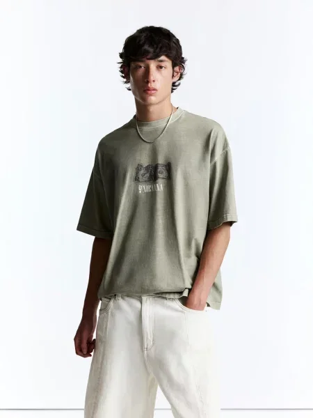 Pull&Bear Tričko NIRVANA ONE DOLLAR svetlobéžová / kaki / olivová / tmavozelená