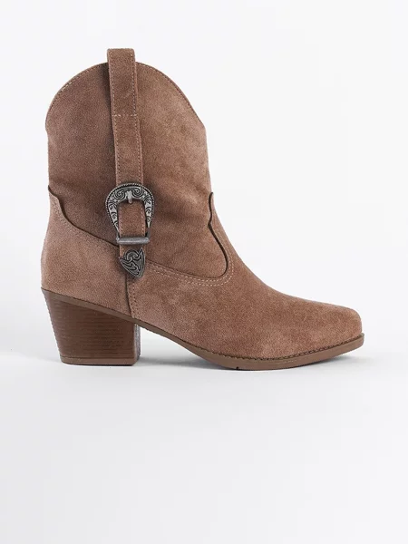 Kowbojskie kozaki Capone Outfitters zamszowe brązowe