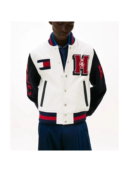 Kurtka Tommy Hilfiger z naszywkami biała