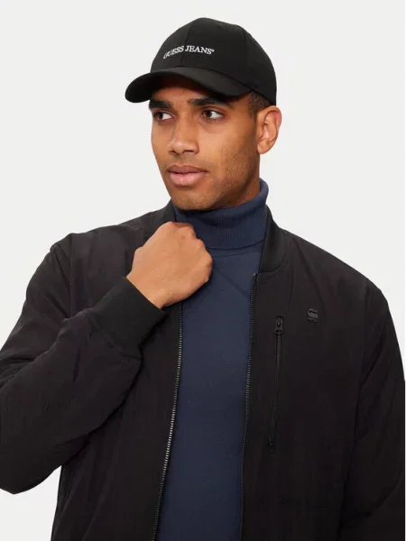 Kapa s šiltom Guess Jeans črna