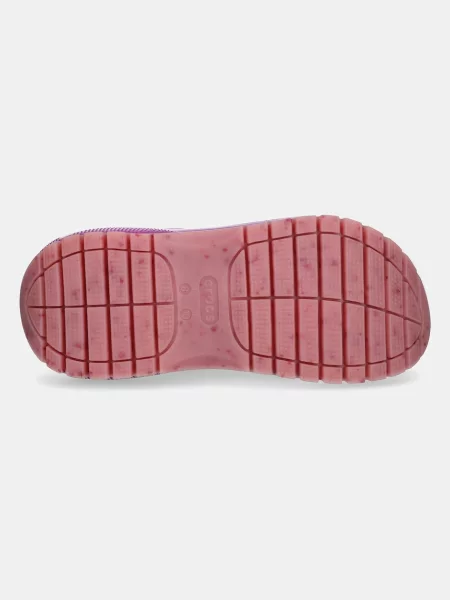 Классические шлепанцы Crocs на платформе фиолетовые