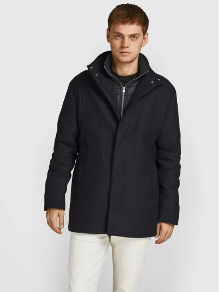 Volneni plašč Jack&Jones črna