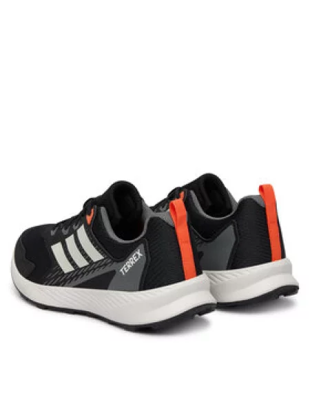 Trekking čevlji adidas Terrex Tracefinder črna