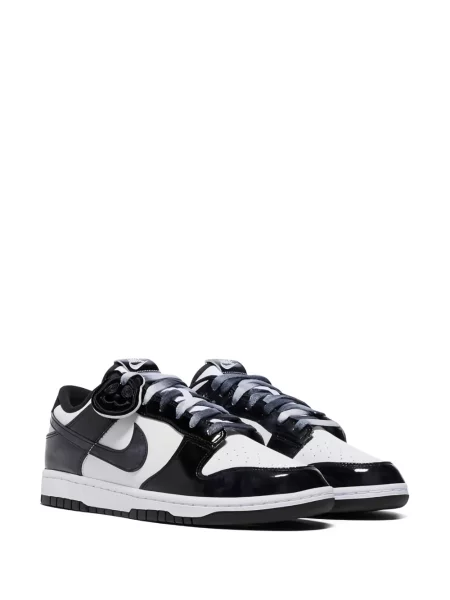 Klapki Nike białe