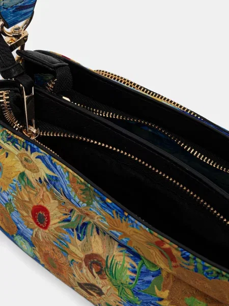 Сумочка Medicine