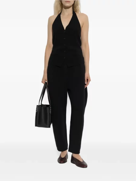 Top Lisa Yang cu gât halter negru