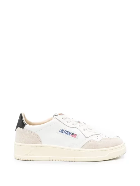 Sneakerși Autry alb
