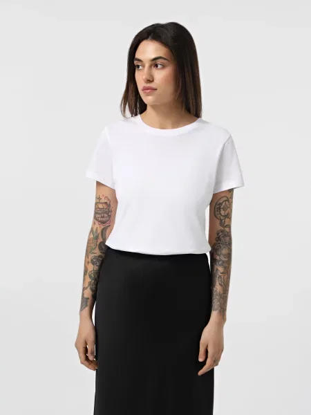 Футболка Armani Exchange білий
