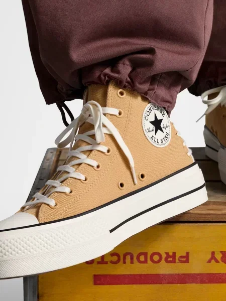 Converse sportcipő Chuck Taylor All Star Lift sárga