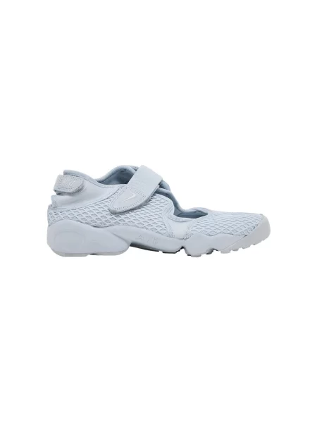 Tenisky Nike sivá