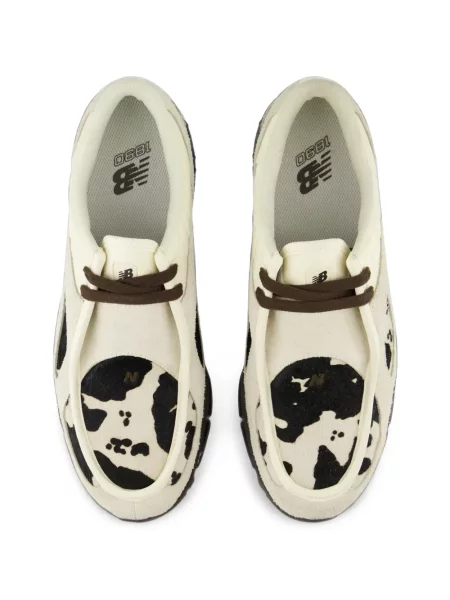 Sneakerși New Balance cu imagine cu model leopard negru