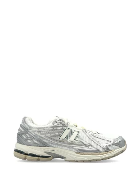 Sneakerși New Balance plasă