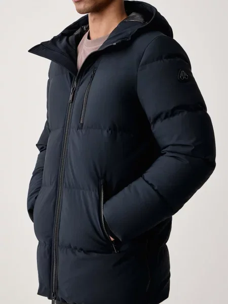 Пуховик Moose Knuckles