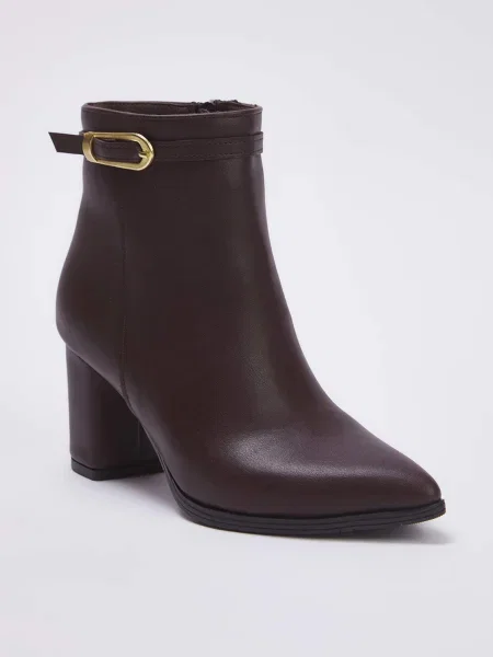 Gležnjarji Trendyol rjava