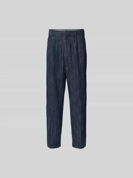 Spodnie materiałowe o kroju relaxed fit z detalem z logo Closed granatowe
