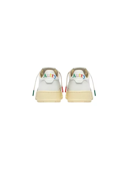 Sneakersy Autry skórzane białe