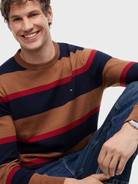Свитер Tommy Hilfiger в полоску