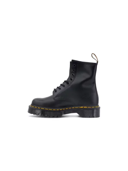Botki Dr. Martens skórzane na platformie retro czarne