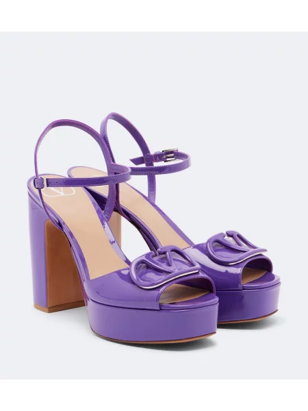 Sandale Valentino Garavani din piele cu platformă de lac violet