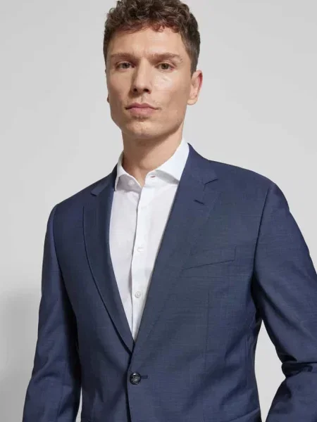 Garnitur o kroju slim fit z czystej żywej wełny Model Boss niebieski