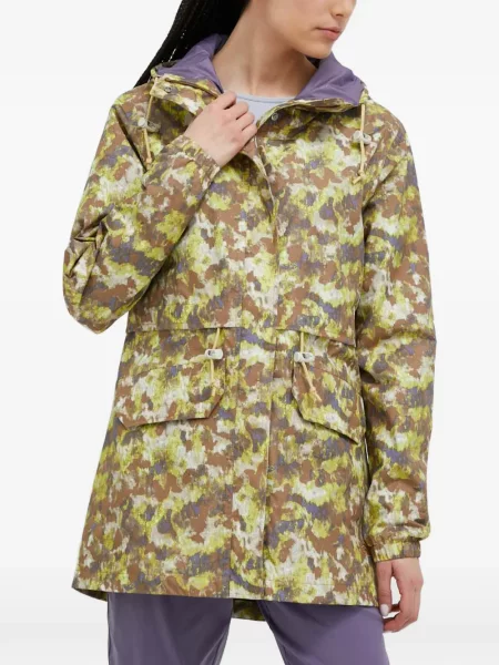 Geacă The North Face cu glugă cu model camuflaj maro