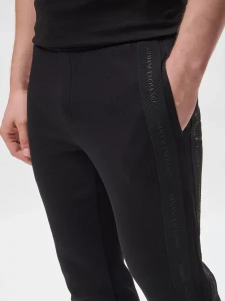 Спортивные штаны Armani Exchange черные