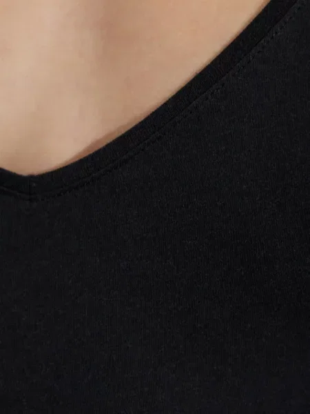 Top Balenciaga cu decolteu în V negru