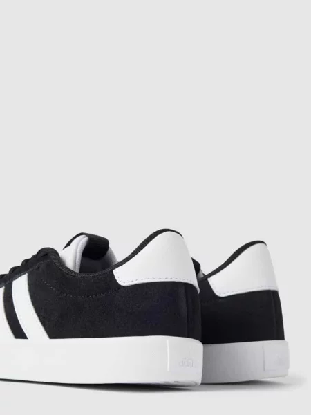 Sneakersy ze skóry z detalem z logo model ‘VL COURT Adidas Sportswear czarne