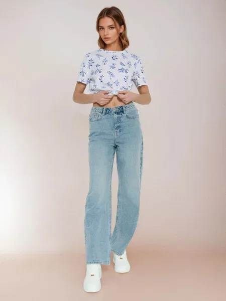 Футболка з квітковим візерунком other