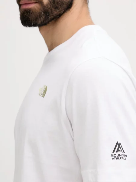 Футболка The North Face