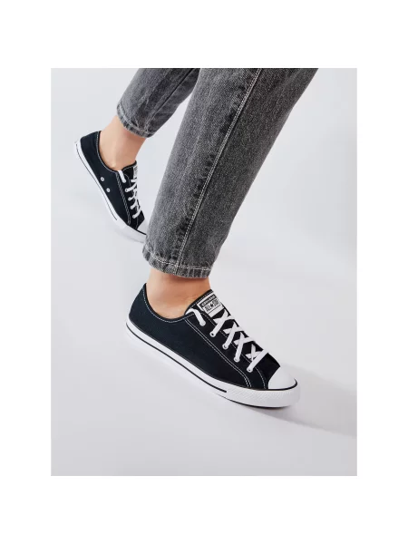 Converse Tenisice Chuck Taylor All Star Dainty Ox crna